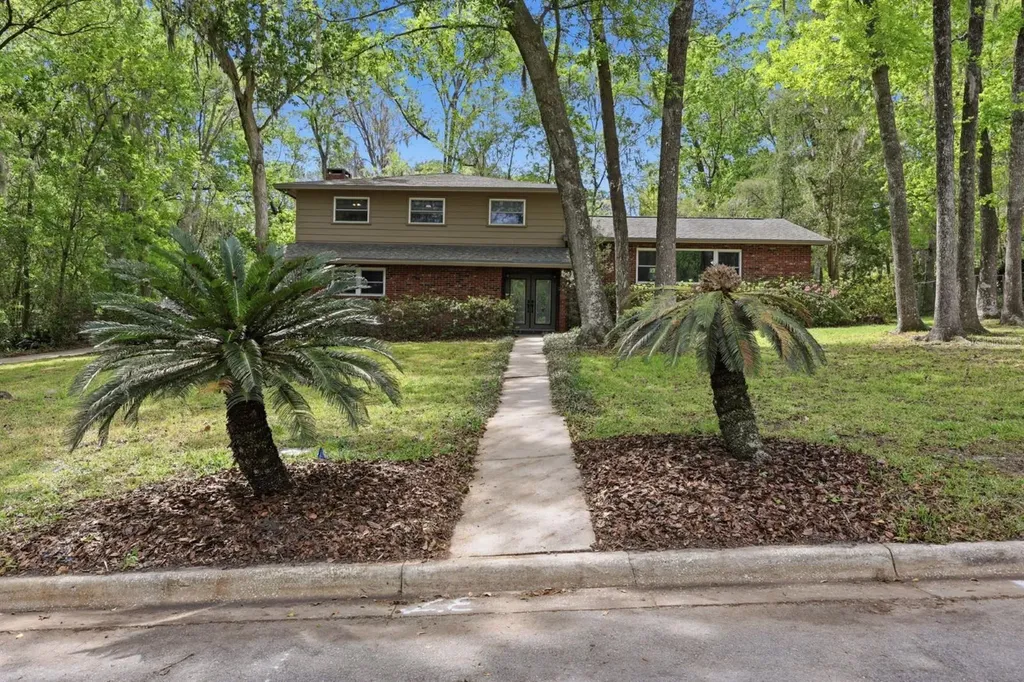 9235 NW 11th Place Gainesville FL 32606