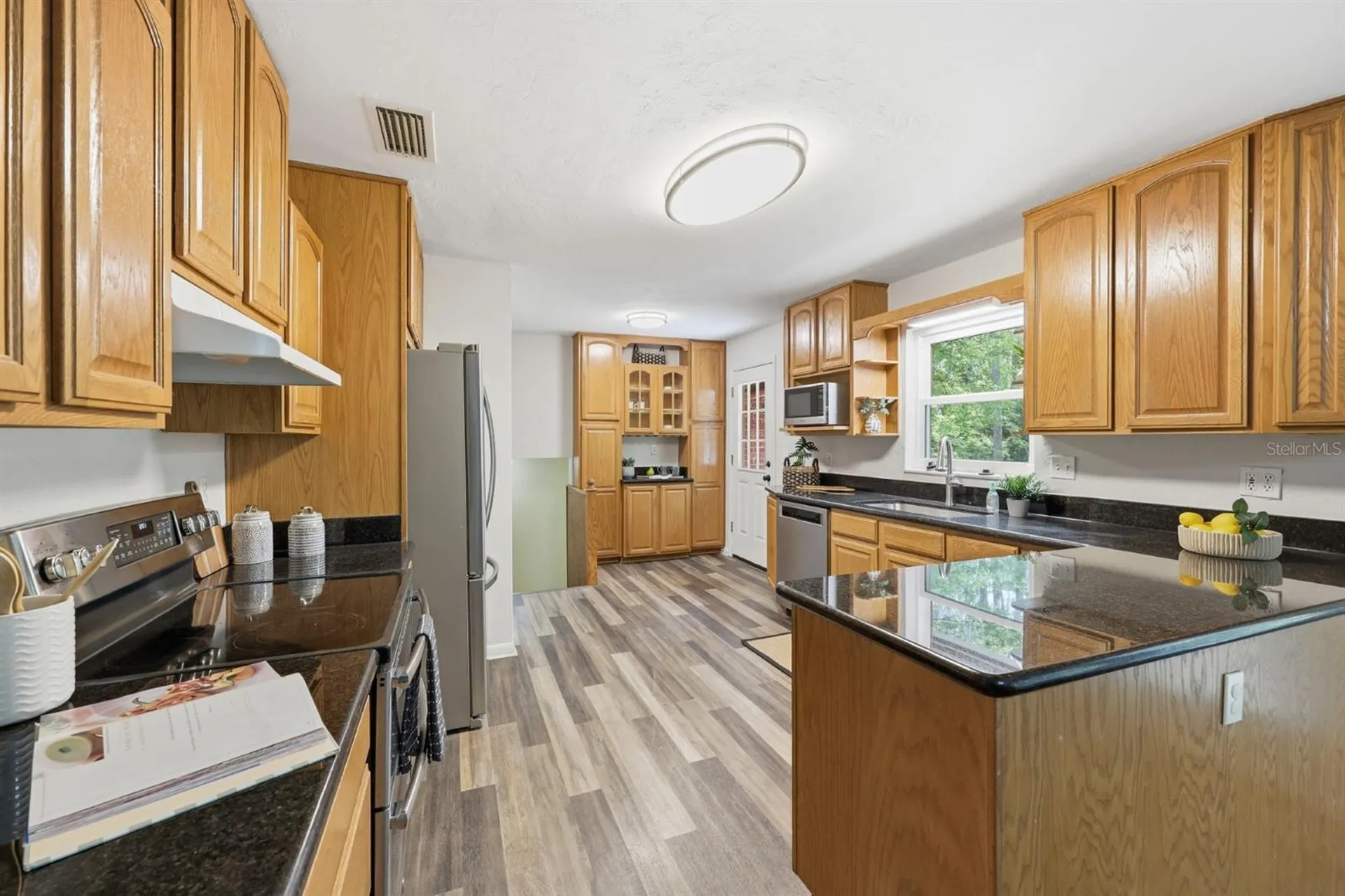 9235 NW 11th Place Gainesville FL 32606