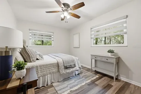 9235 NW 11th Place Gainesville FL 32606