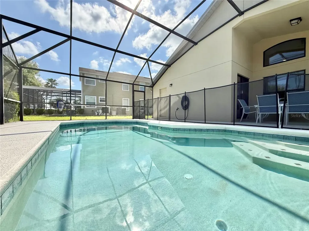 2136 Victoria Drive Davenport FL 33837
