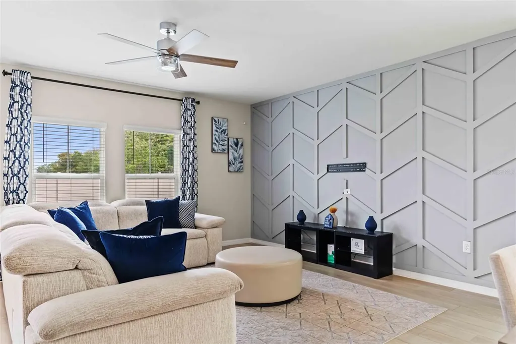 7512 Wallflower Trail Wesley Chapel FL 33545