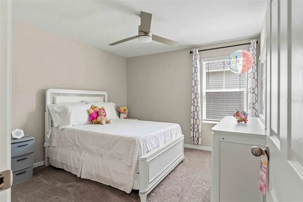 7512 Wallflower Trail Wesley Chapel FL 33545