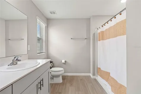 7512 Wallflower Trail Wesley Chapel FL 33545