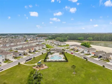 7512 Wallflower Trail Wesley Chapel FL 33545