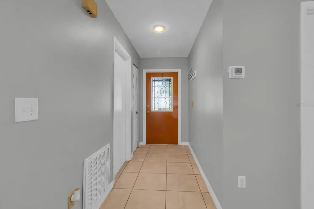11253 Carriage Court Orlando FL 32837