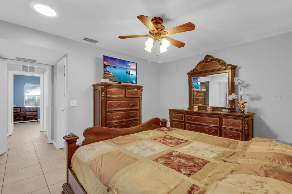 11253 Carriage Court Orlando FL 32837