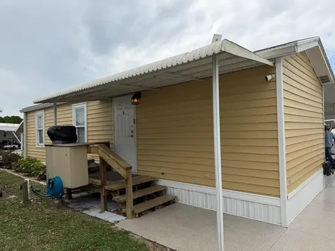 6633 53rd Avenue E Bradenton FL 34203