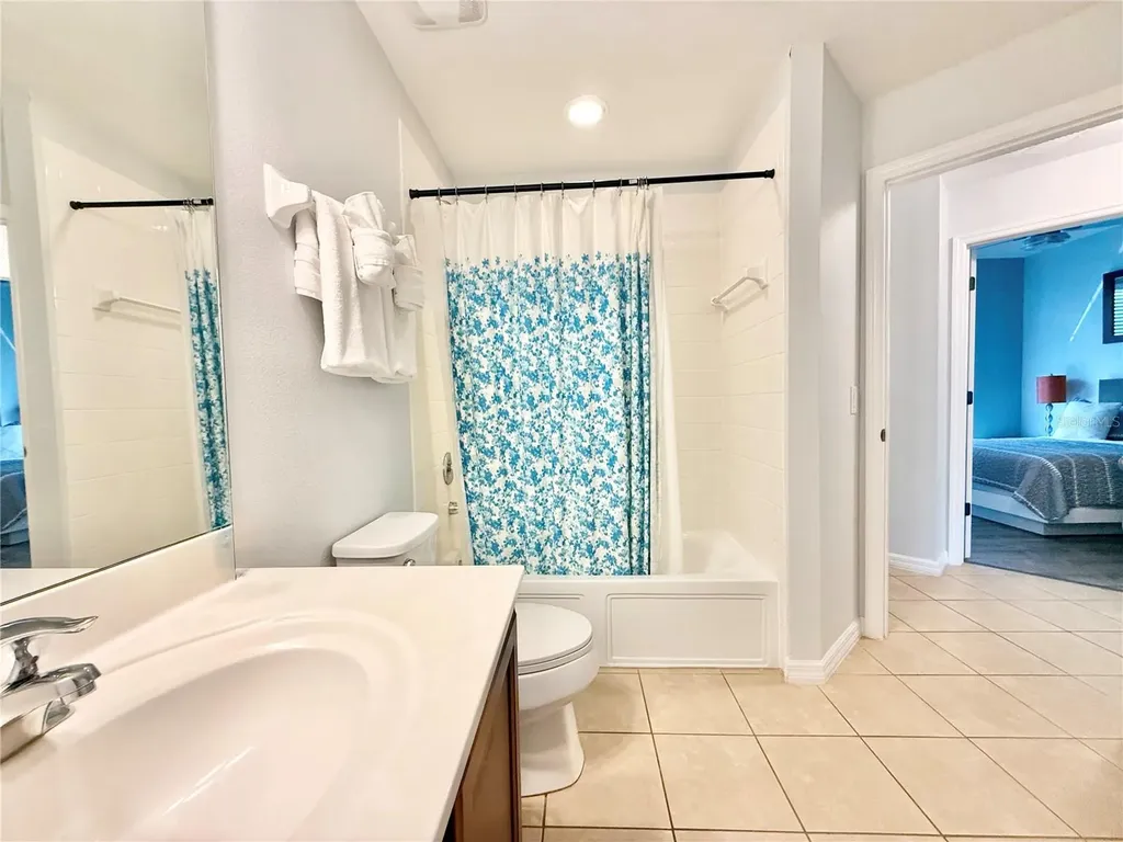 2136 Victoria Drive Davenport FL 33837