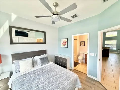 2136 Victoria Drive Davenport FL 33837