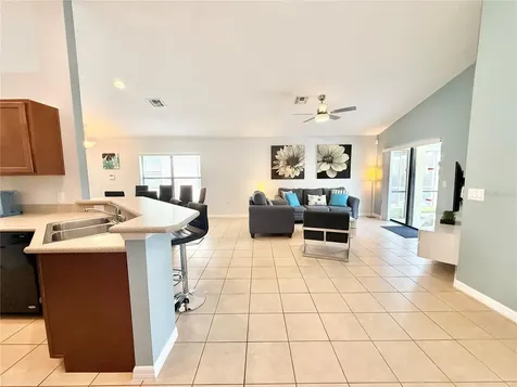 2136 Victoria Drive Davenport FL 33837