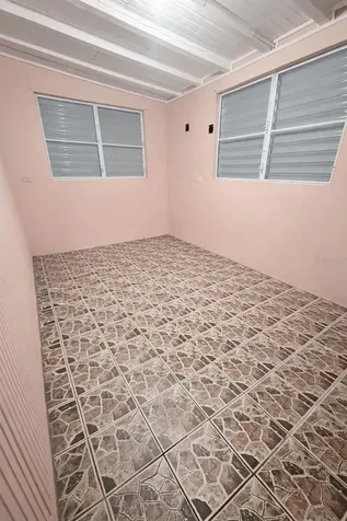 46 N Calle Barcelona Guayama PR 00784