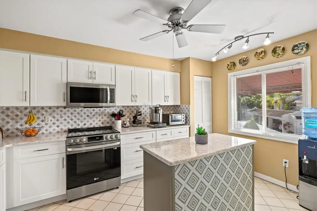 6101 34th Street W Bradenton FL 34210