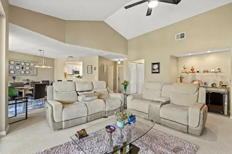 6101 34th Street W Bradenton FL 34210