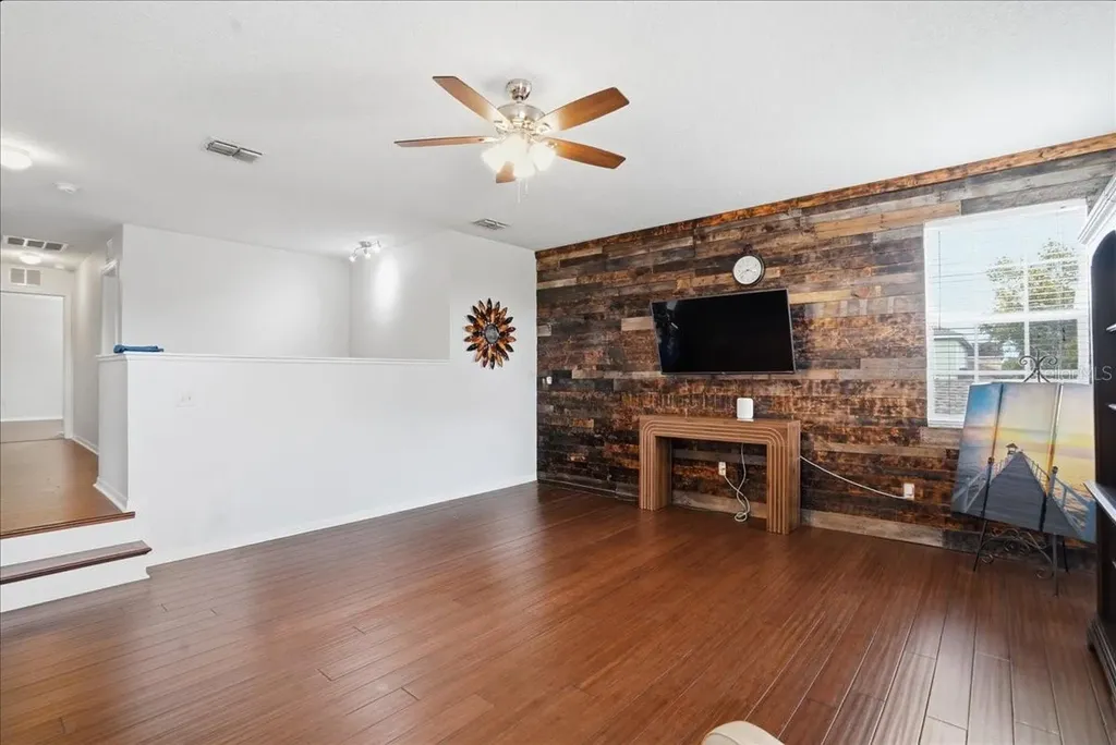 7860 Atwood Drive Wesley Chapel FL 33545