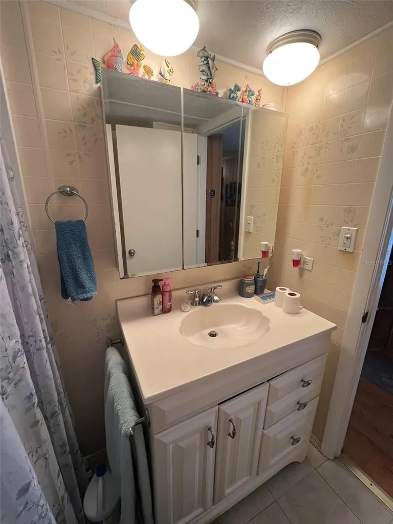 11300 124th Avenue Largo FL 33778