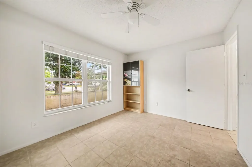 5033 Loyola Lane Orlando FL 32821