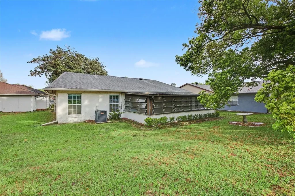 5033 Loyola Lane Orlando FL 32821
