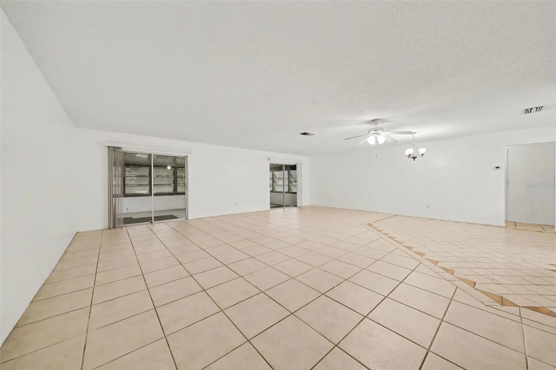 5033 Loyola Lane Orlando FL 32821