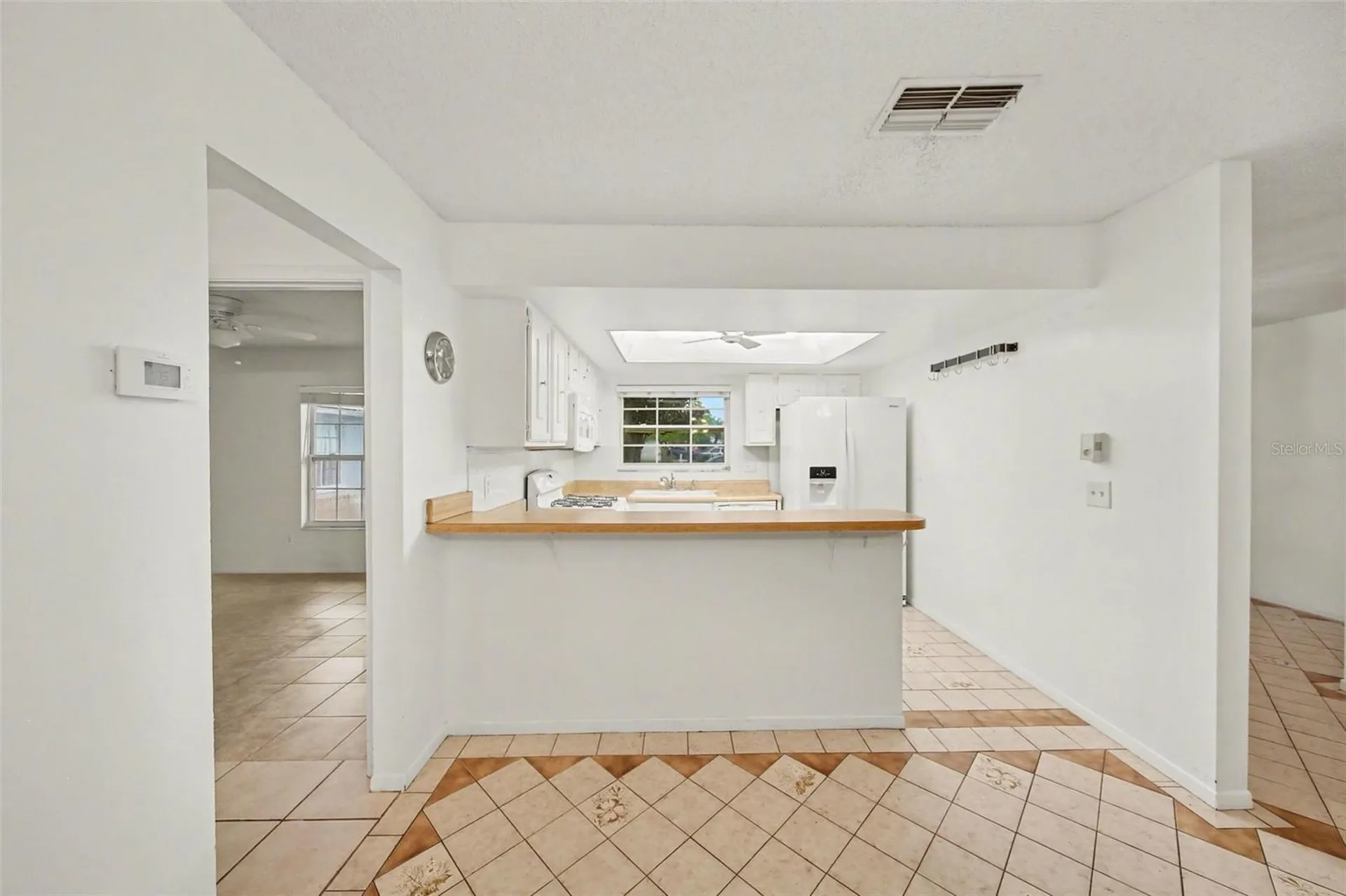 5033 Loyola Lane Orlando FL 32821