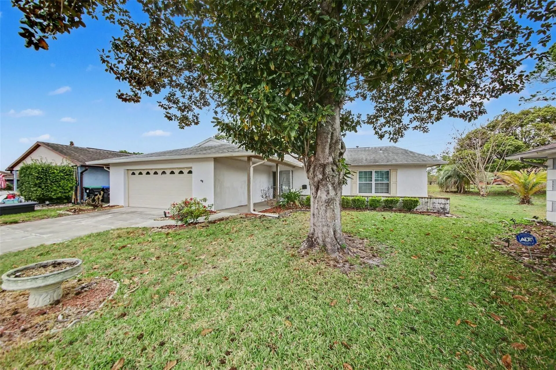 5033 Loyola Lane Orlando FL 32821