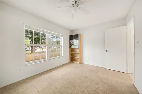 5033 Loyola Lane Orlando FL 32821