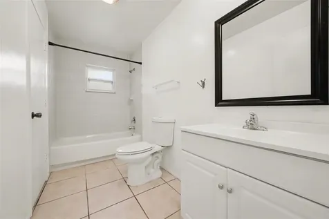 5033 Loyola Lane Orlando FL 32821