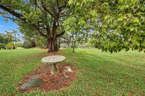 5033 Loyola Lane Orlando FL 32821