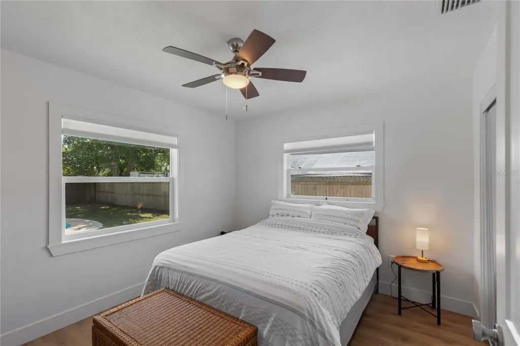 1715 Thomas Drive Clearwater FL 33759