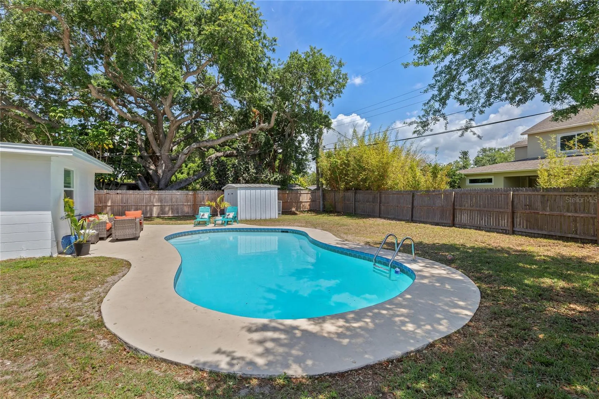 1715 Thomas Drive Clearwater FL 33759