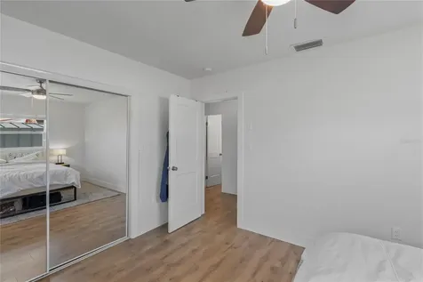 1715 Thomas Drive Clearwater FL 33759