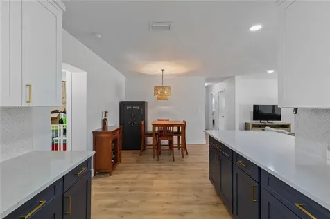 1715 Thomas Drive Clearwater FL 33759