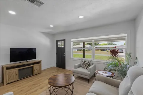 1715 Thomas Drive Clearwater FL 33759