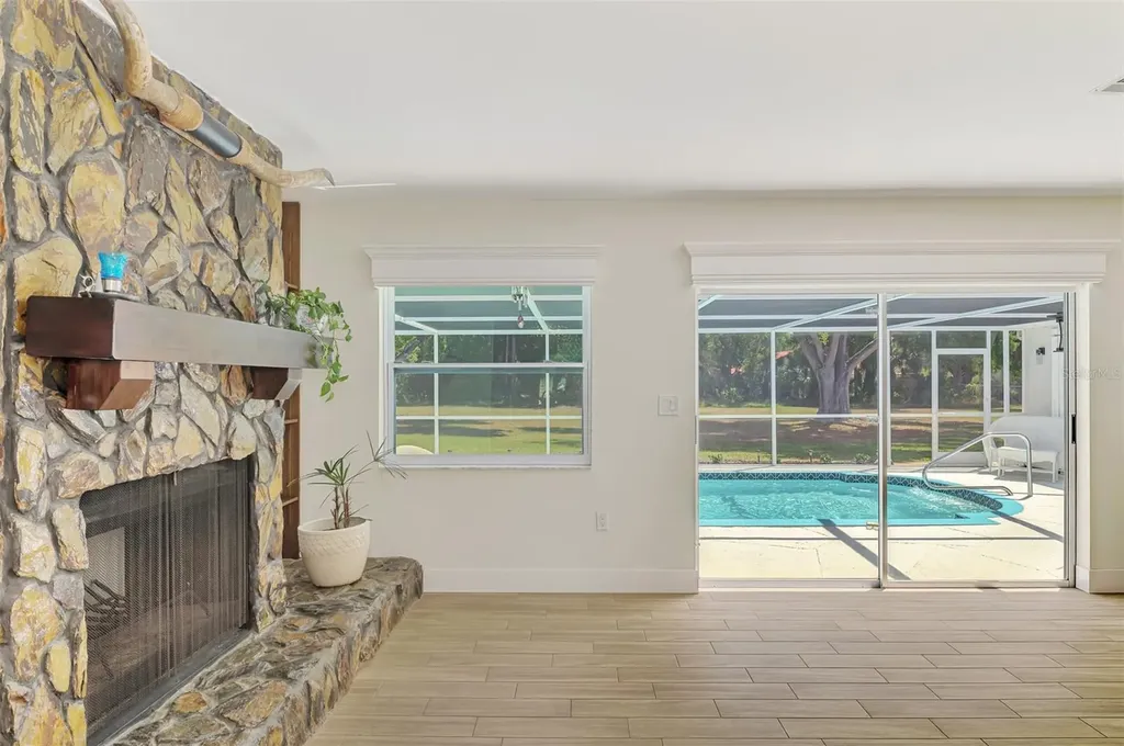1620 Mission Valley Boulevard Nokomis FL 34275