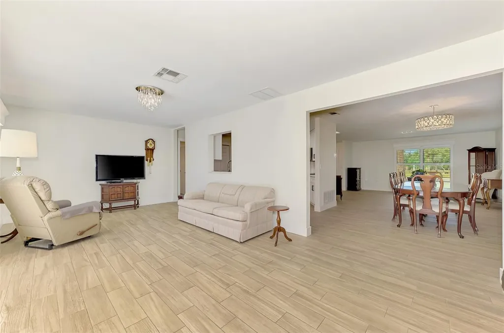 1620 Mission Valley Boulevard Nokomis FL 34275