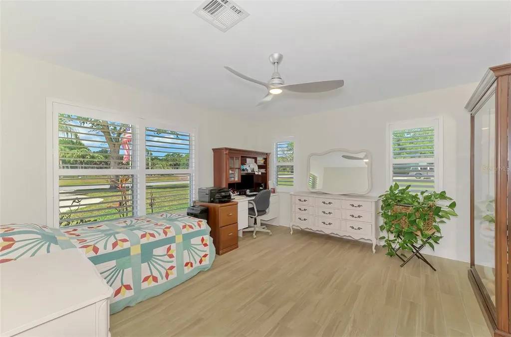 1620 Mission Valley Boulevard Nokomis FL 34275