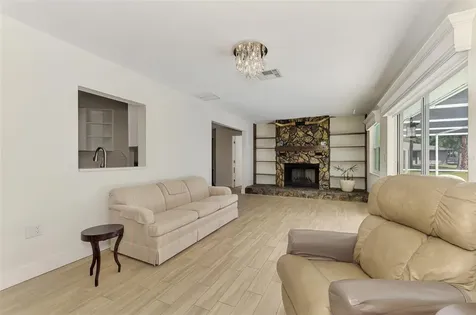 1620 Mission Valley Boulevard Nokomis FL 34275