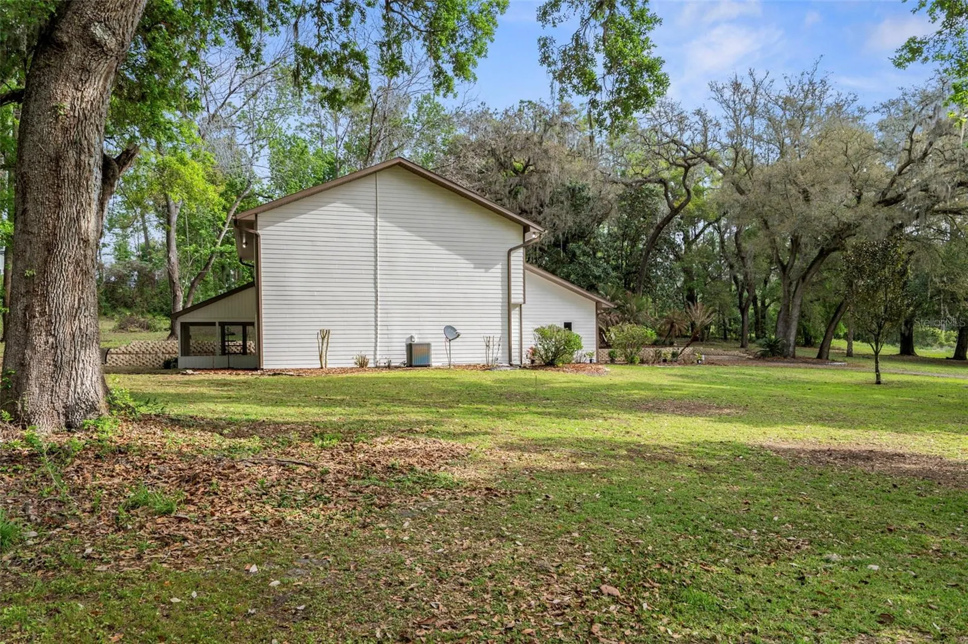 15839 Powerline Road Dade City FL 33523