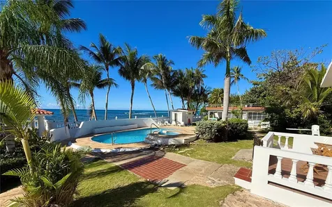 Road #3 Beach Front Hotel Patillas PR 00723