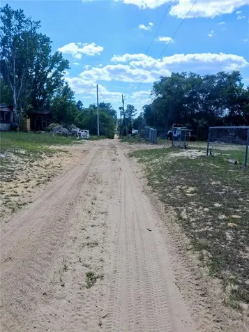 20881 SE 142nd Place Umatilla FL 32784