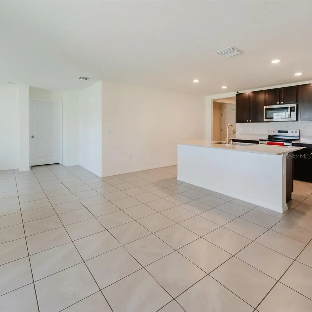 2812 Gumbo Limbo Drive Wimauma FL 33598
