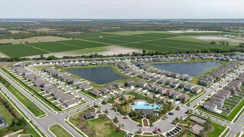 2812 Gumbo Limbo Drive Wimauma FL 33598