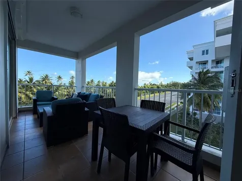 . Olivine Street Vega Alta PR 00692
