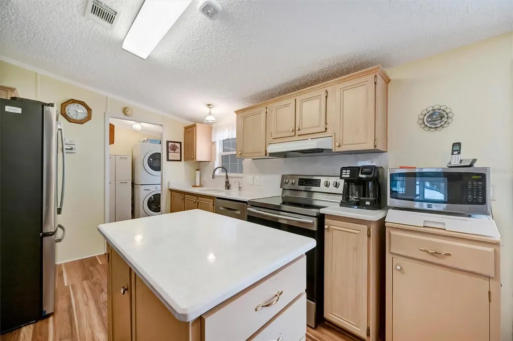 211 S Port Royal Lane Apollo Beach FL 33572