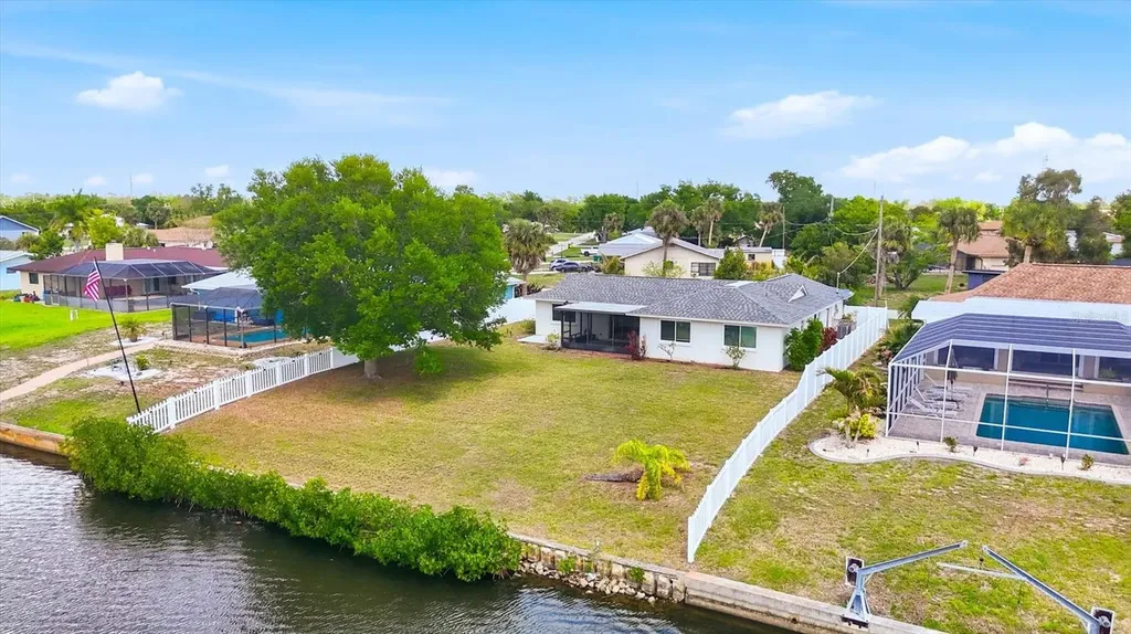 814 Ellicott Circle NW Port Charlotte FL 33952