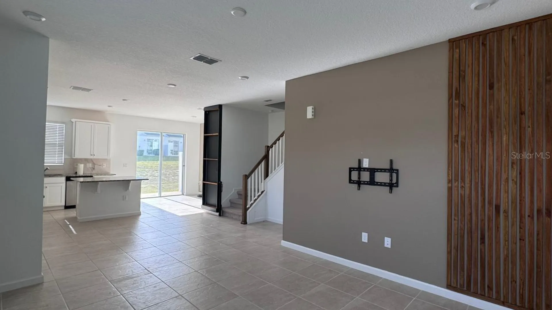 1102 Seaside Mist Trail Kissimmee FL 34747