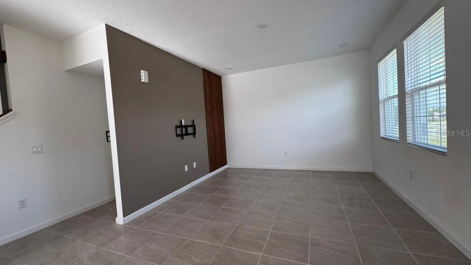 1102 Seaside Mist Trail Kissimmee FL 34747