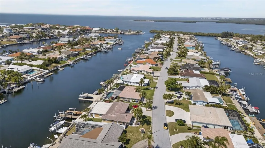5401 Pilots Place New Port Richey FL 34652