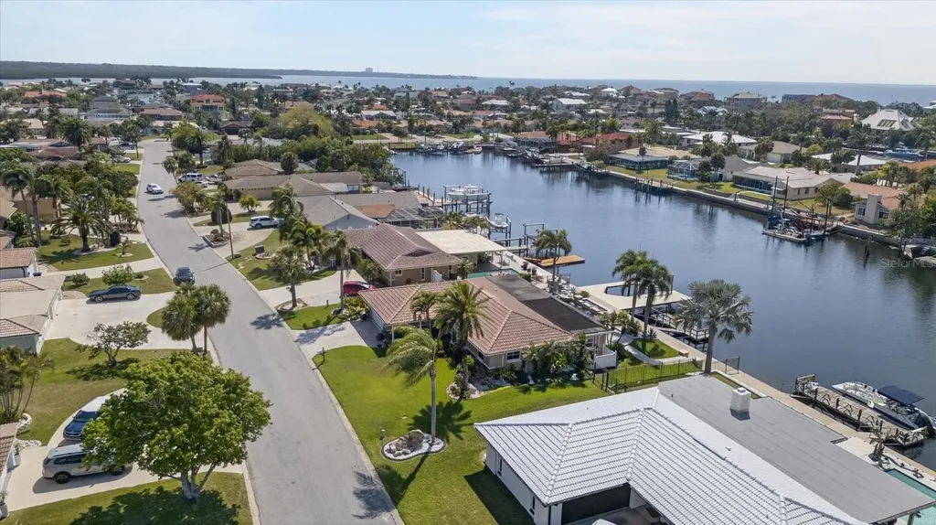 5401 Pilots Place New Port Richey FL 34652