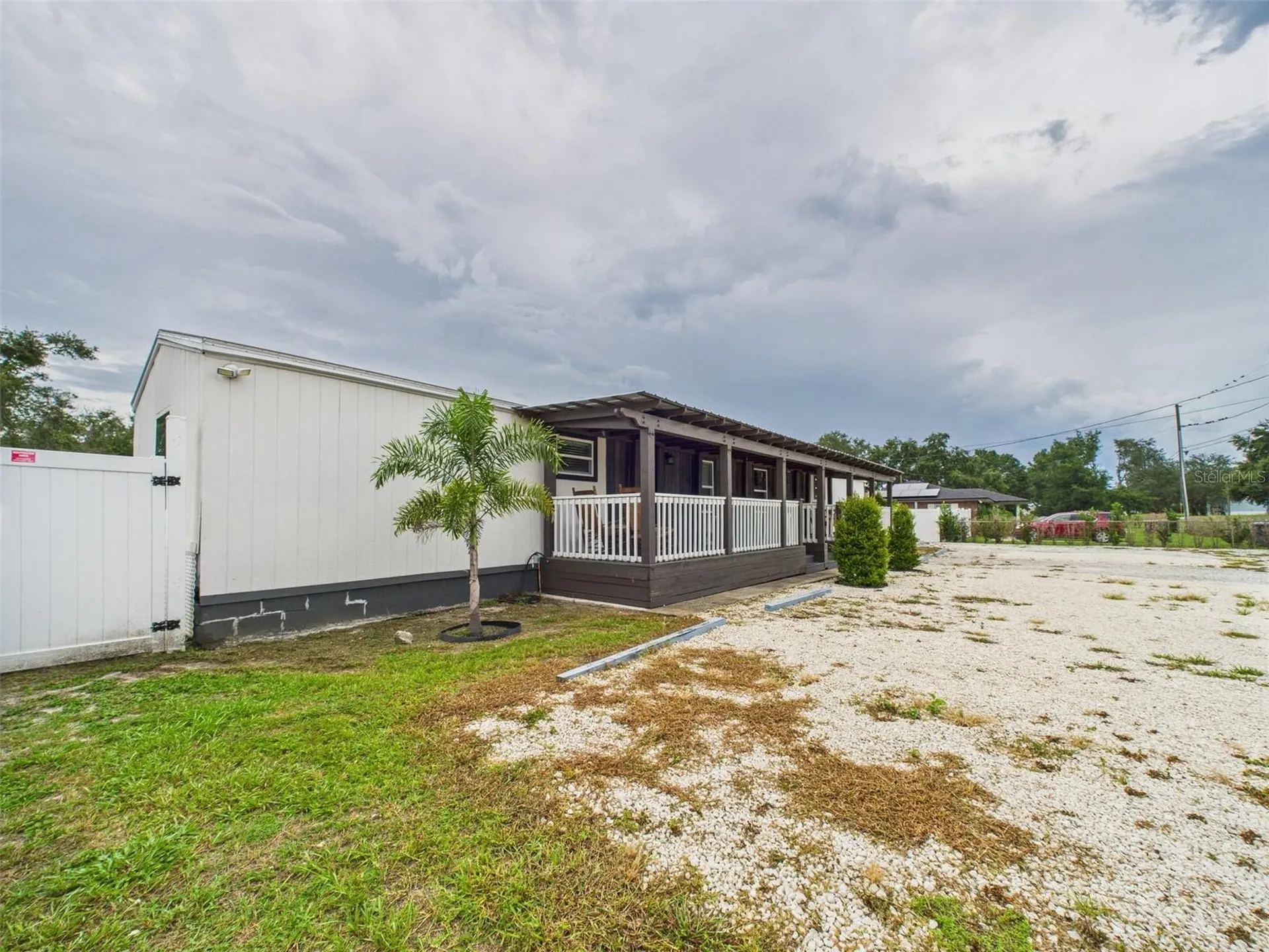 221 1st Street Davenport FL 33837