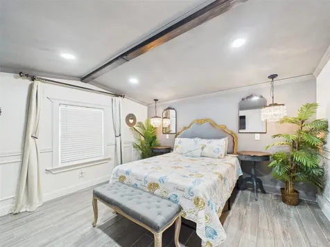 221 1st Street Davenport FL 33837
